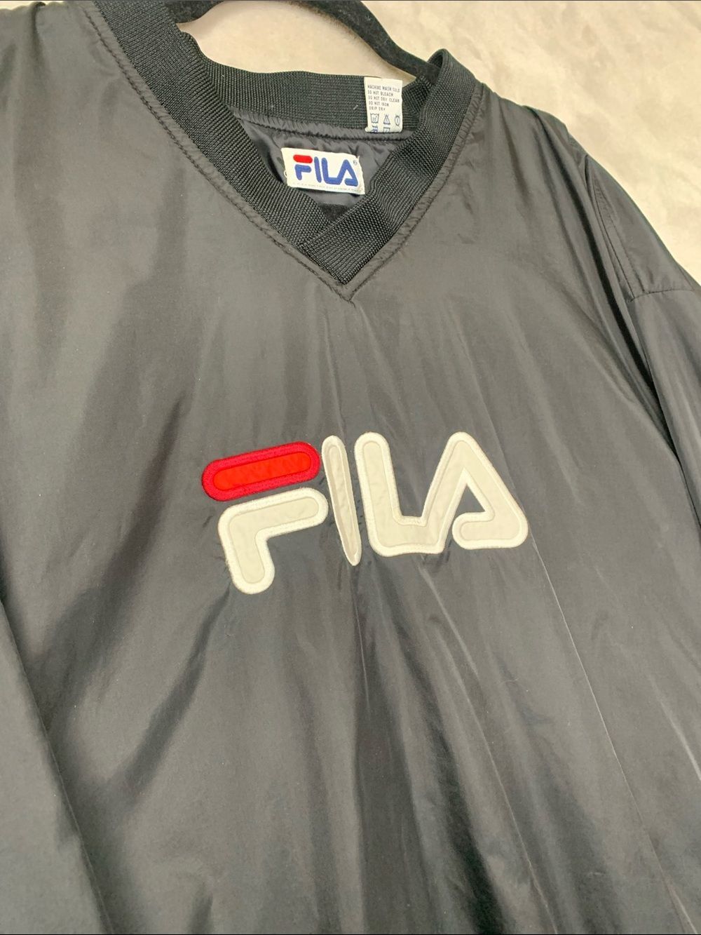 Fila Men's Size XL Black Windbreaker Pullover Jacket Spellout Logo Y2K